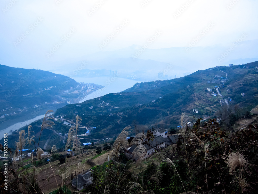 Fototapeta premium Vast and Beautiful Mountain Areas Scene