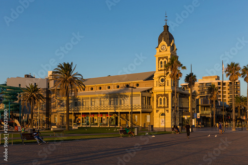 Adelaide, Townhall von Glenelg photo