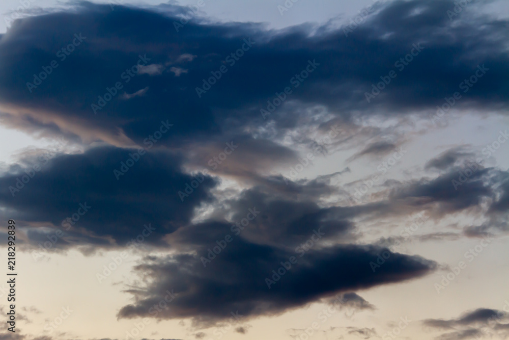 Obraz premium 黒い雲