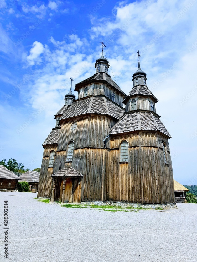 Fototapeta premium wooden church