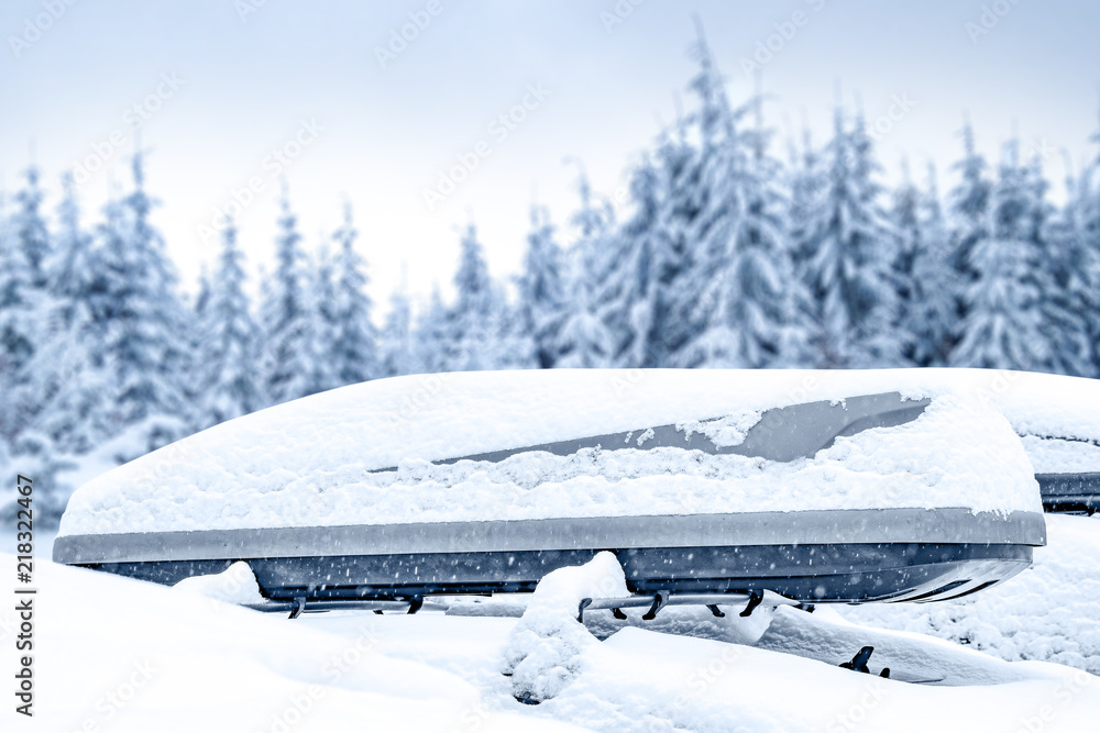 Fototapeta premium Winter car and snow 