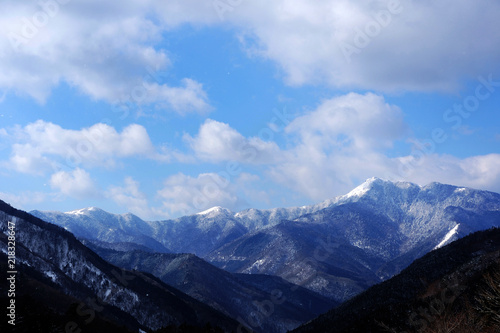 四国の雪山 © yuu  nakamura