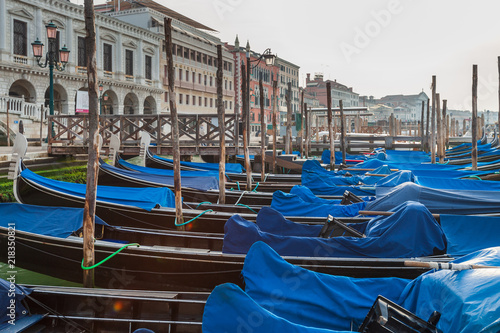 Obraz na płótnie Views around empty Venice 2011