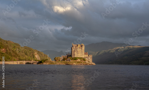 Wallpaper Mural Eilean Donan Castle with cloudy sunset sky  Highlands Scotland Landscape Torontodigital.ca