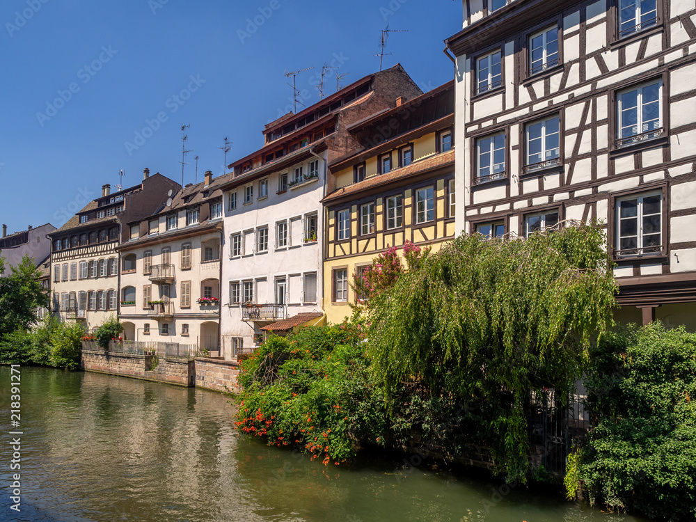 Half timbered houses in La Petite France, Grande Ile, UNESCO World Heritage Site, Strasbourg, Bas-Rhin, Alsace, France, Europe