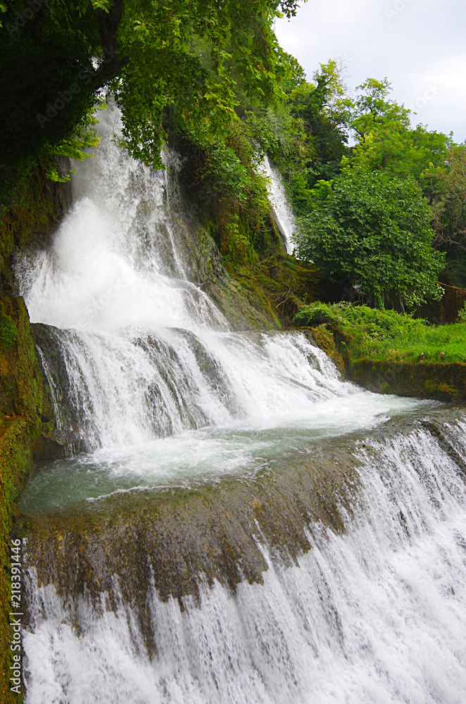 Fototapeta premium Falling On The Steps