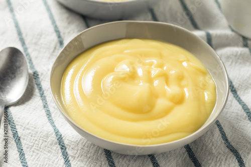 Homemade Vanilla Custard Pudding Fototapet