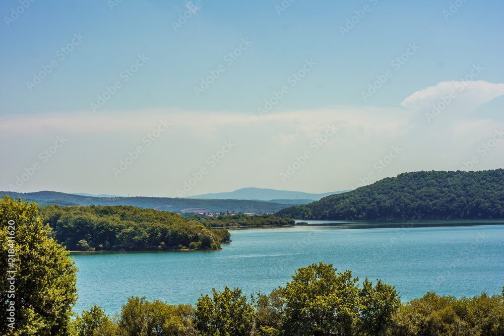 Obraz premium vistas del pantano en el pais vasco
