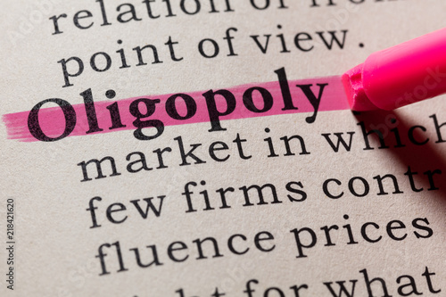 definition of oligopoly