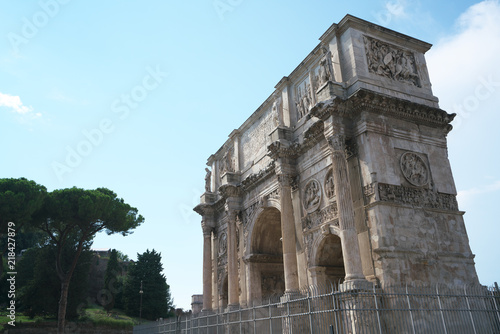 Rome,Italy-July 27, 2018: The Arch of Constantine or Arco di Constantino, Rome © Khun Ta