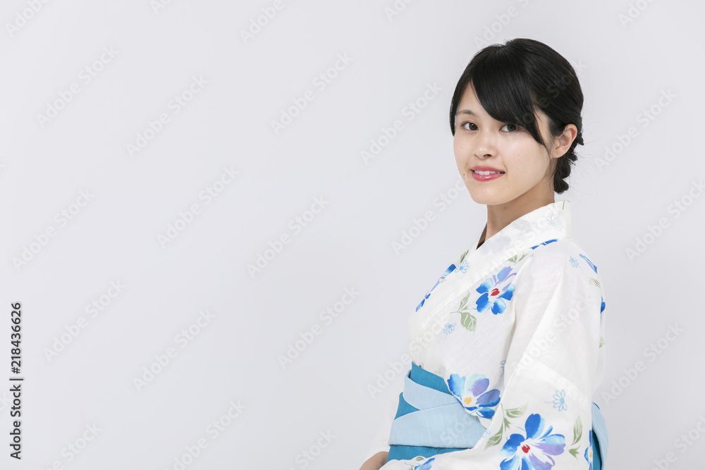 浴衣の女性 浴衣の女性