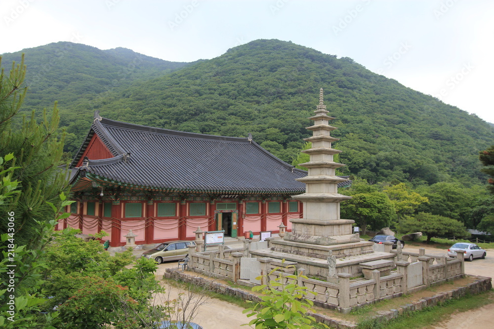 Beomeosa Buddhist Temple