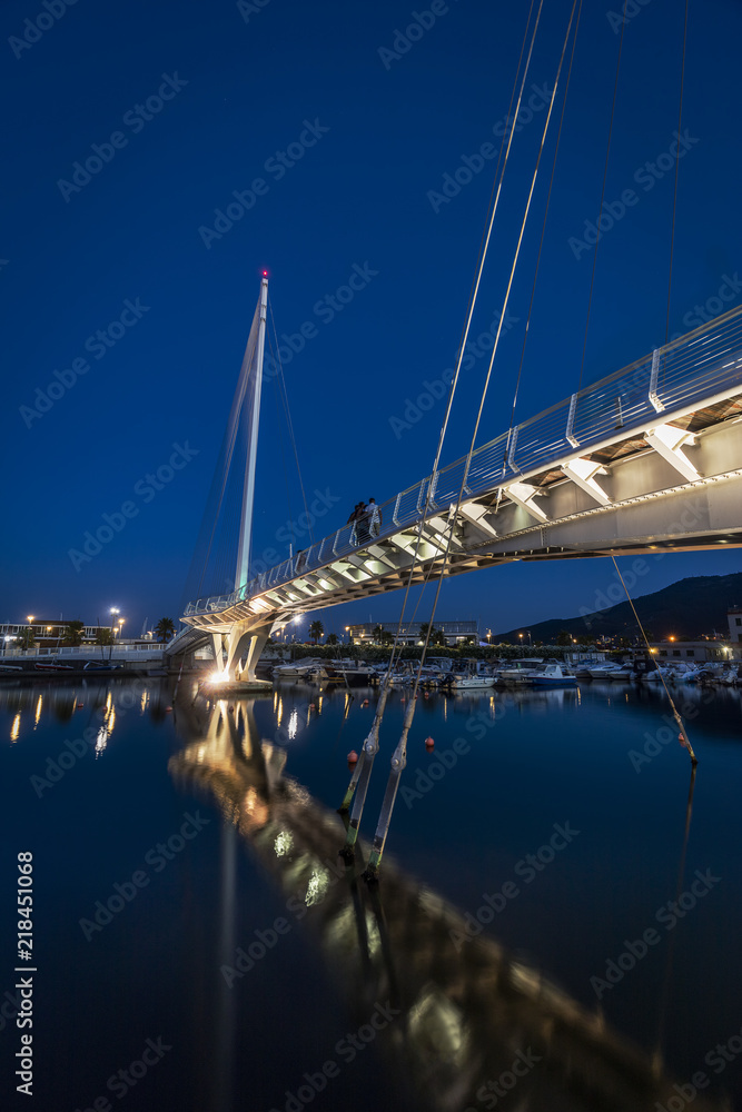 Obraz premium Thaon di Revel Bridge in La Spezia