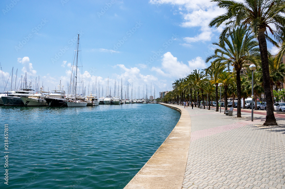 Maritime promenade, Paseo maritimo - Palma de Mallorca, Balearic Islands, Spain Maritime promenade, Paseo maritimo - Palma de Mallorca, Balearic Islands, Spain