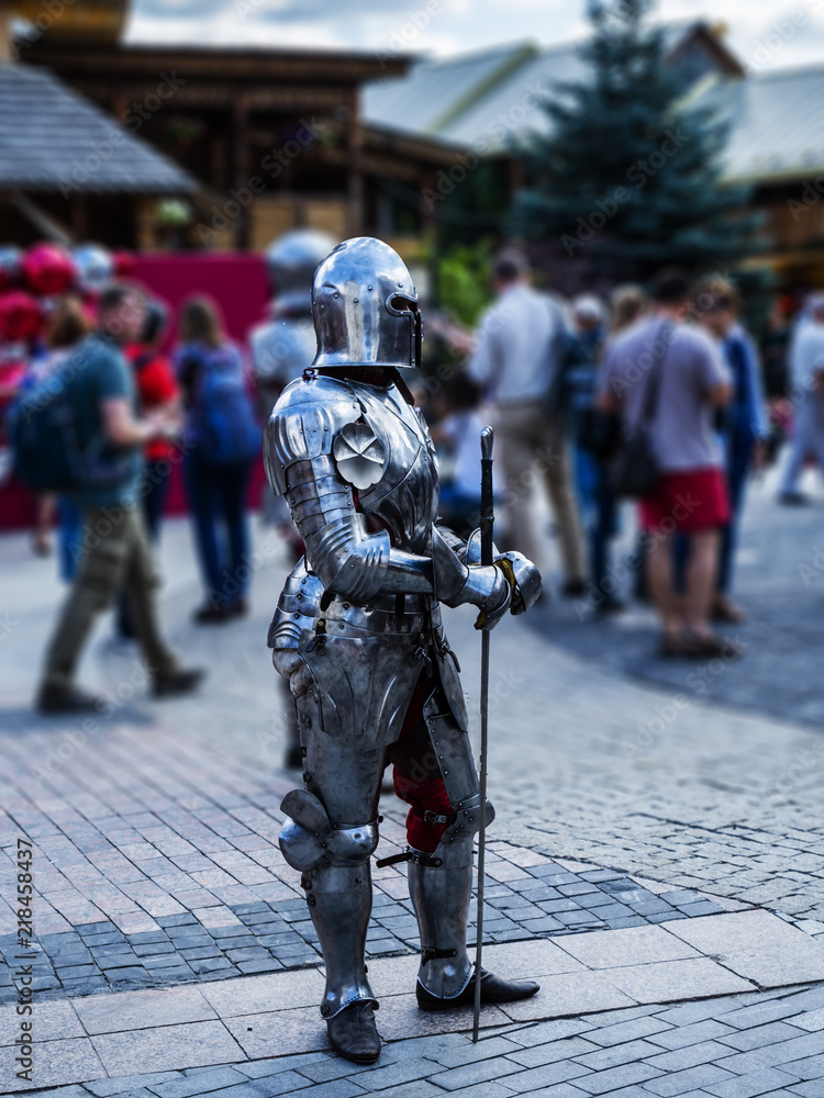 Obraz premium Medieval knight in armor