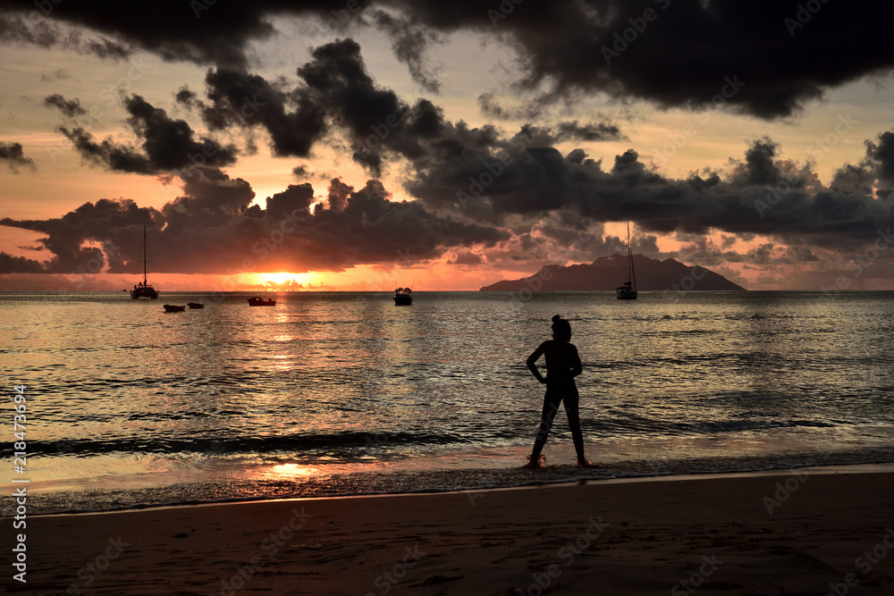 Fototapeta premium Warten auf den Sunset am Vallon Beach