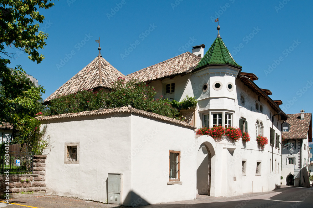 Herrschaftliches Haus in Girlan in Südtirol