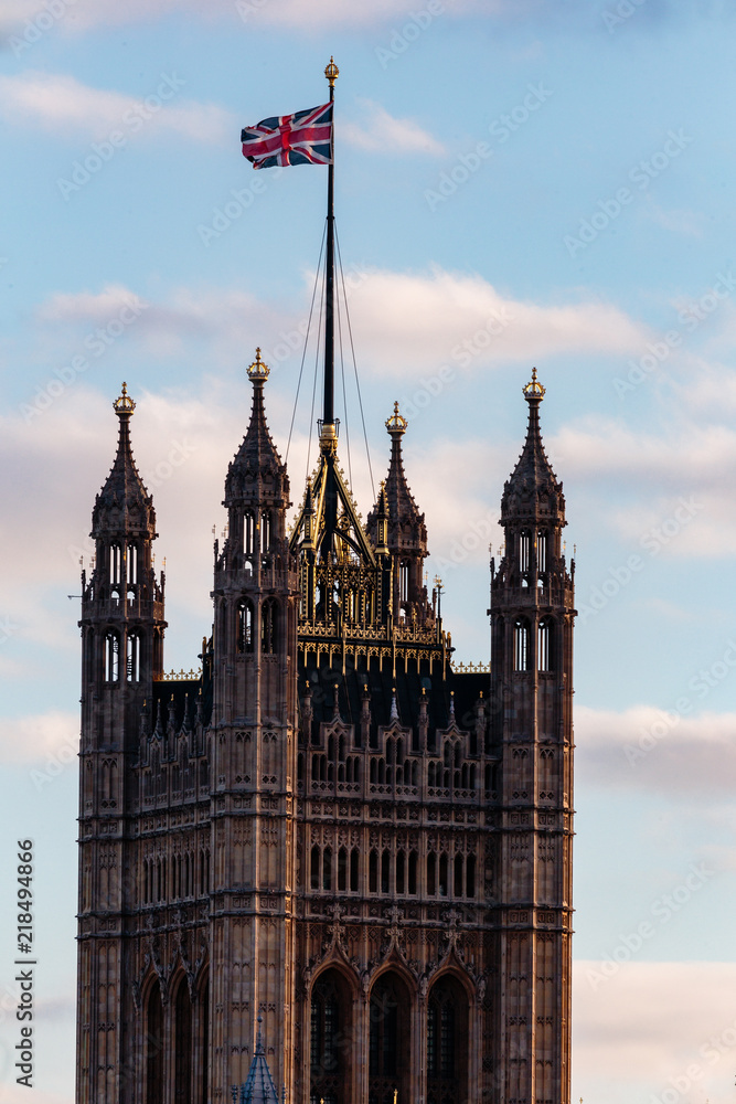 Fototapeta premium London Inner City on a warm summer day