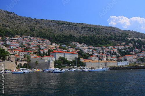 Chorwacja - panorama Dubrownika od strony Morza Adriatyckiego.