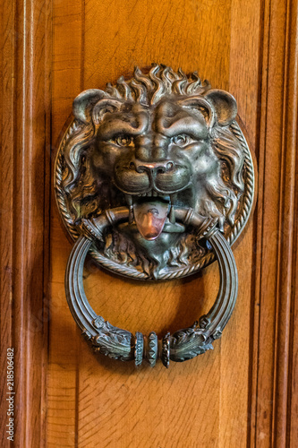 Detalles Picaporte puerta Quinta de Regaleira Portugal
