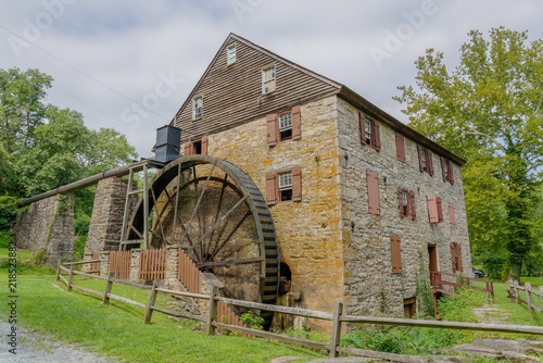 Fotografia, Obraz Rock Run Gristmill at Susquehana State Park Maryland corner view