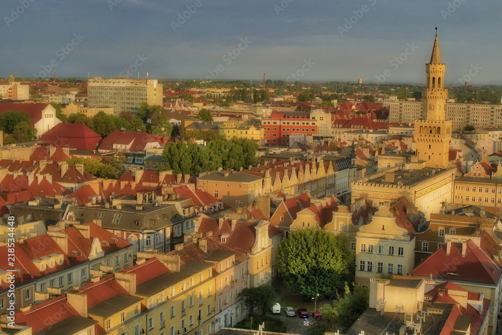 panorama miasta Opole o złotej godzinie widok z wieży katedralnej