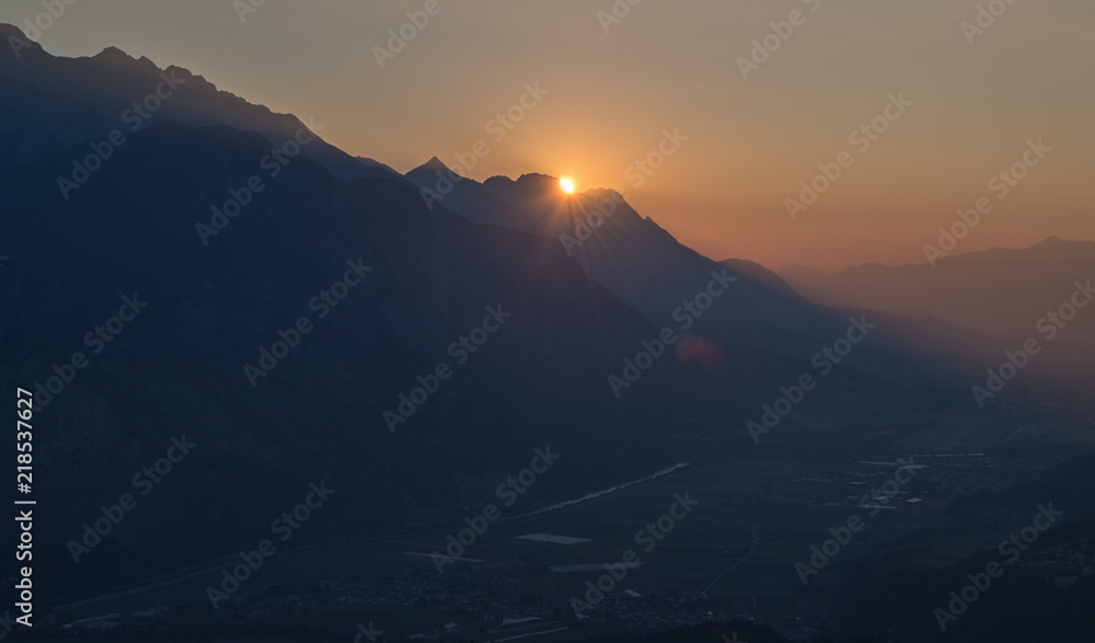 Sonnenaufgang Oberperfuss-Tirol