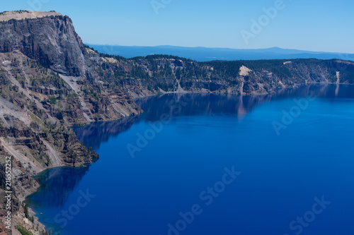 Crater lake in Oregon, the deepest lake in North America