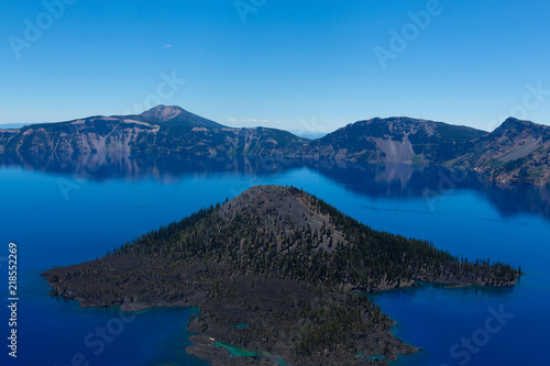 Crater lake in Oregon, the deepest lake in North America