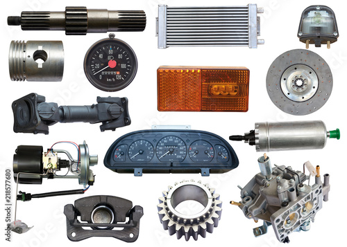 Tableau sur toile Auto spare parts car on the white background