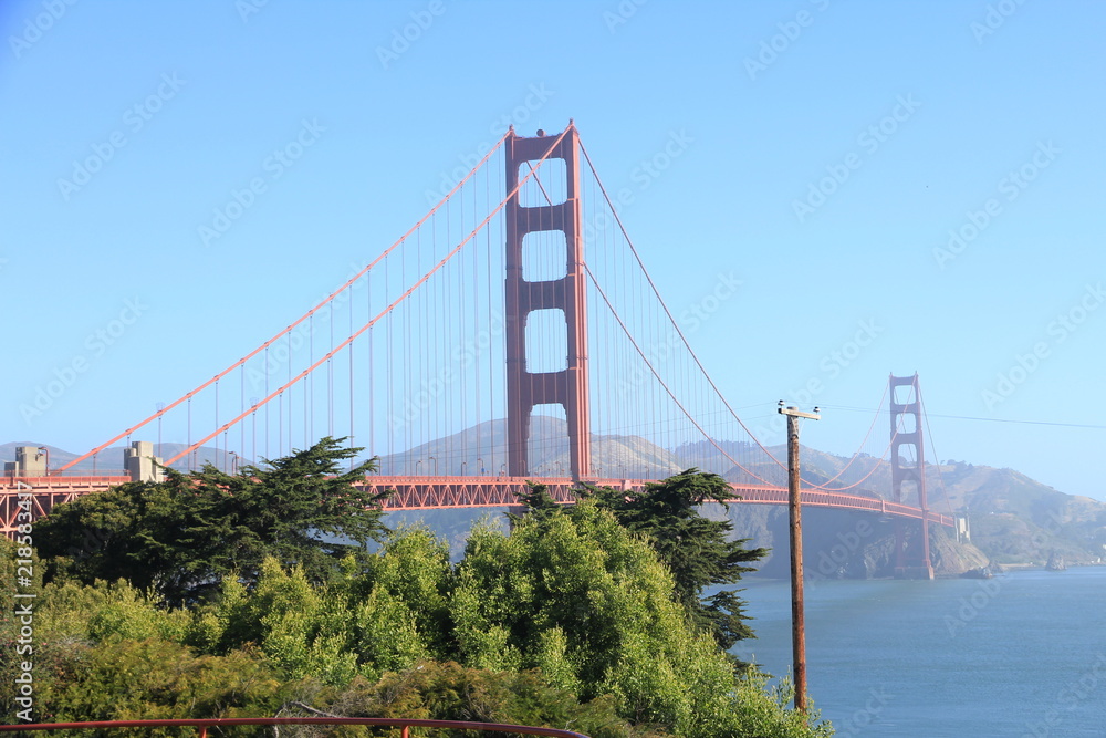 Fototapeta premium Golden Gate Bridge in San Francisco