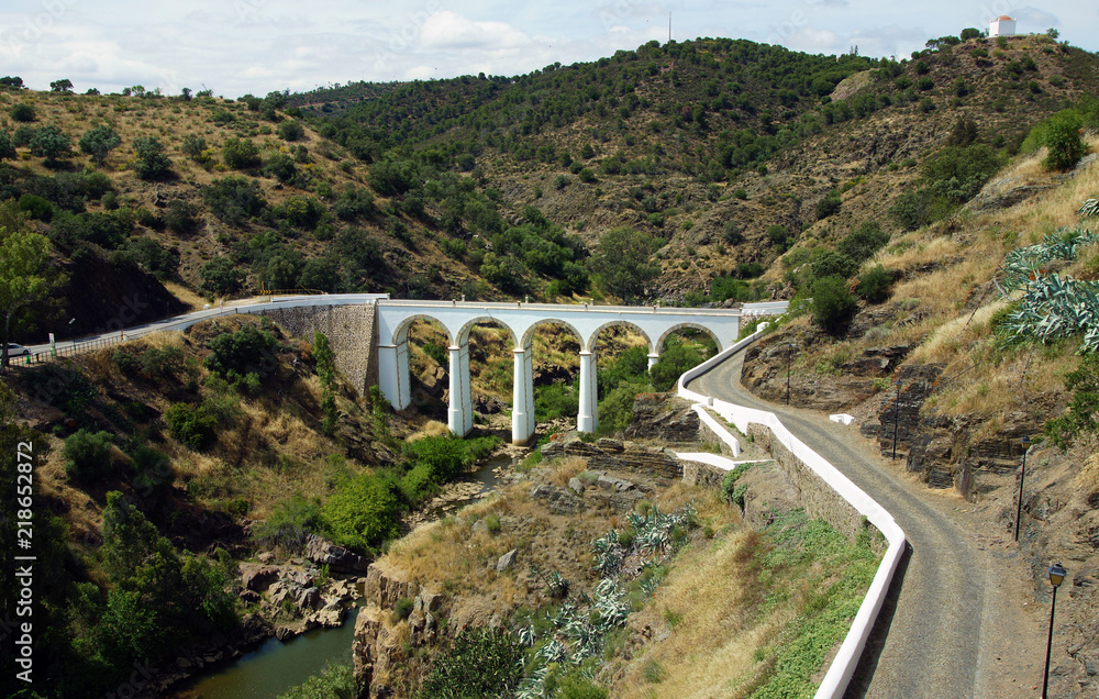 Naklejka premium pont de Mértola