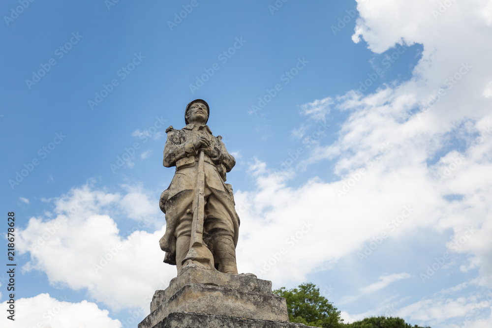 Fototapeta premium Memorial for WWI in Gordes