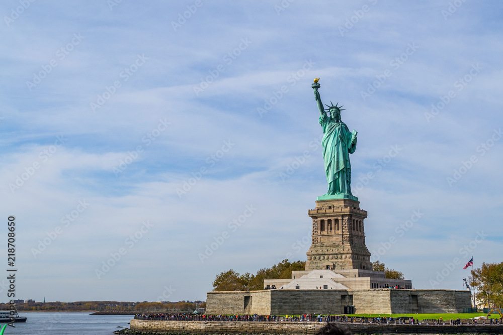 Naklejka premium Statue of Liberty in NYC