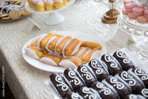 dessert food good after dinner sweet pastry art high end design baker