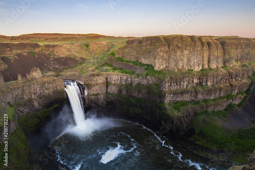 Palouse falls washington state during a sunset in the summer