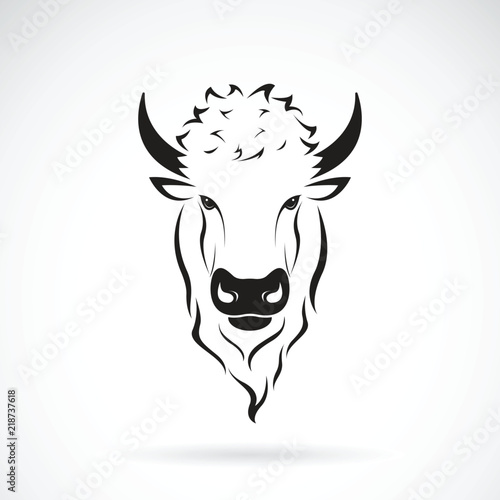 Vector of a buffalo head design on white background. Wild Animals. Easy editable layered vector illustration.