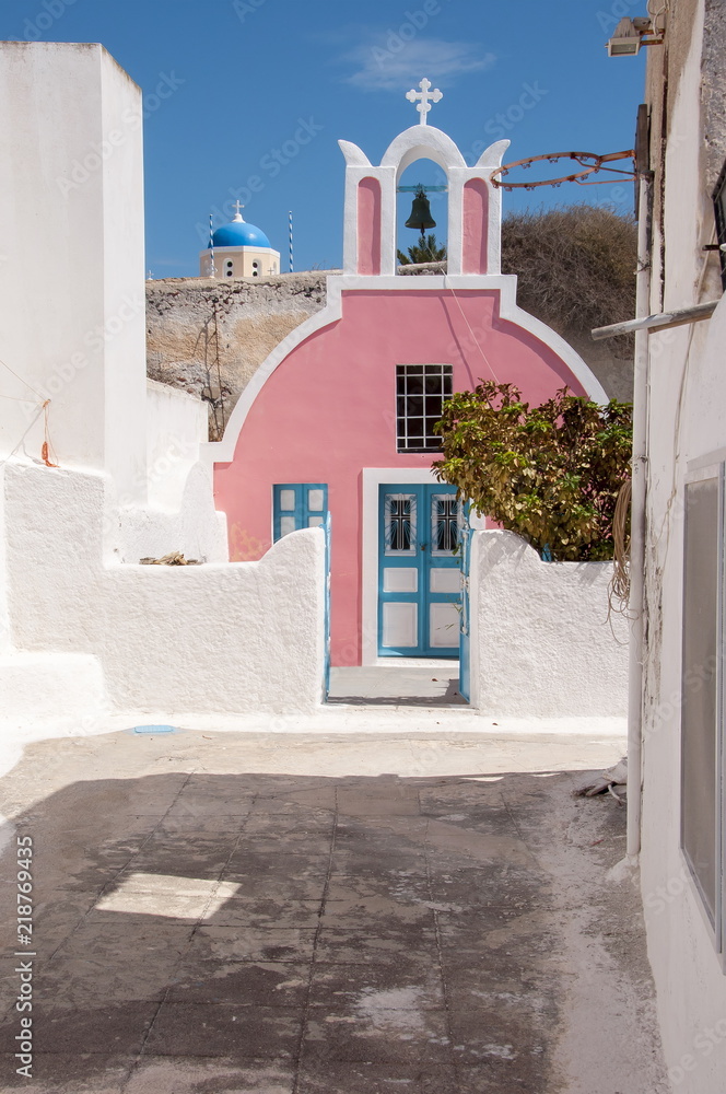 Fototapeta premium Streets of Oia, Santorini, Greece