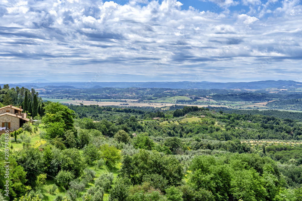 Aussicht von Città della Pieve in Richtung Süden, Monte Rufino Aussicht von Città della Pieve in Richtung Süden, Monte Rufino
