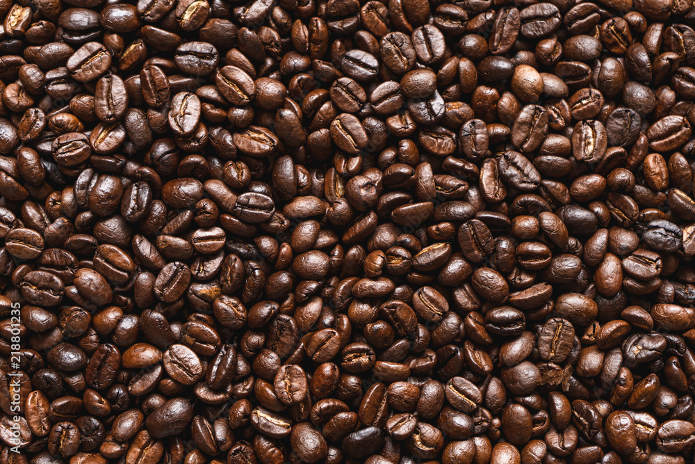 Obraz premium Quality coffee beans Roasted Medium background 