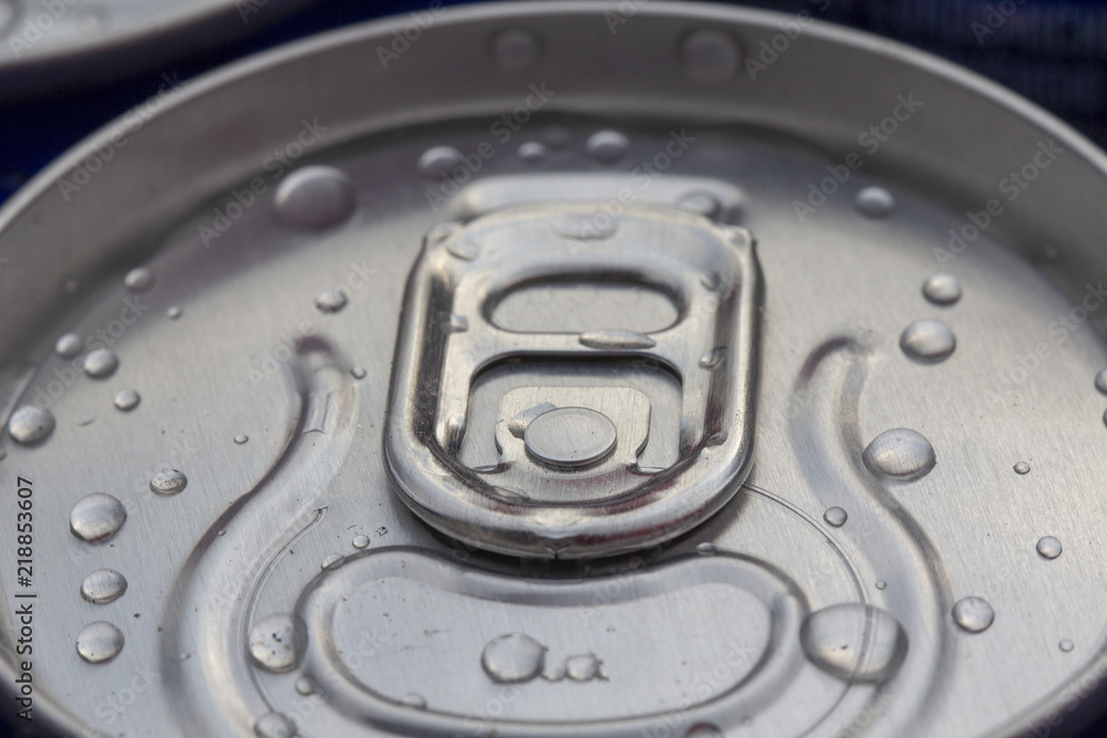 Pattern repeating of beer cans in alcohol and beverage department of superstore