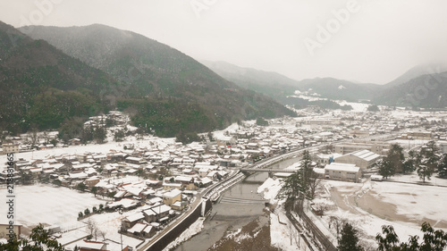 Variable weather Tsuwano's World Heritage Site is covered by snow and most of the population is affected by the disaster.