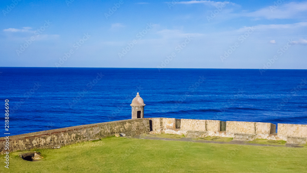 Fototapeta premium Sentry Box and Lawn by the Sea in Old San Juan, Puerto Rico