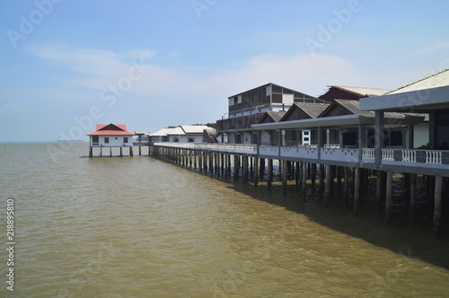 a floating guest house © mohdbakri