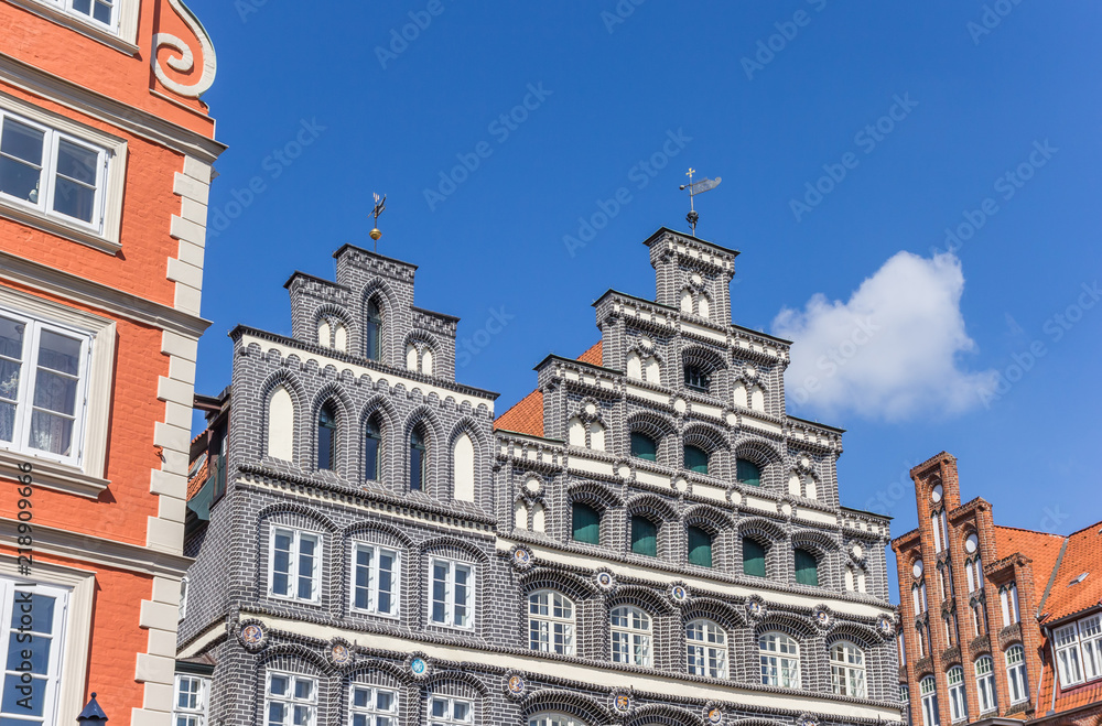 Naklejka premium Historic facades a the central square of Luneburg, Germany