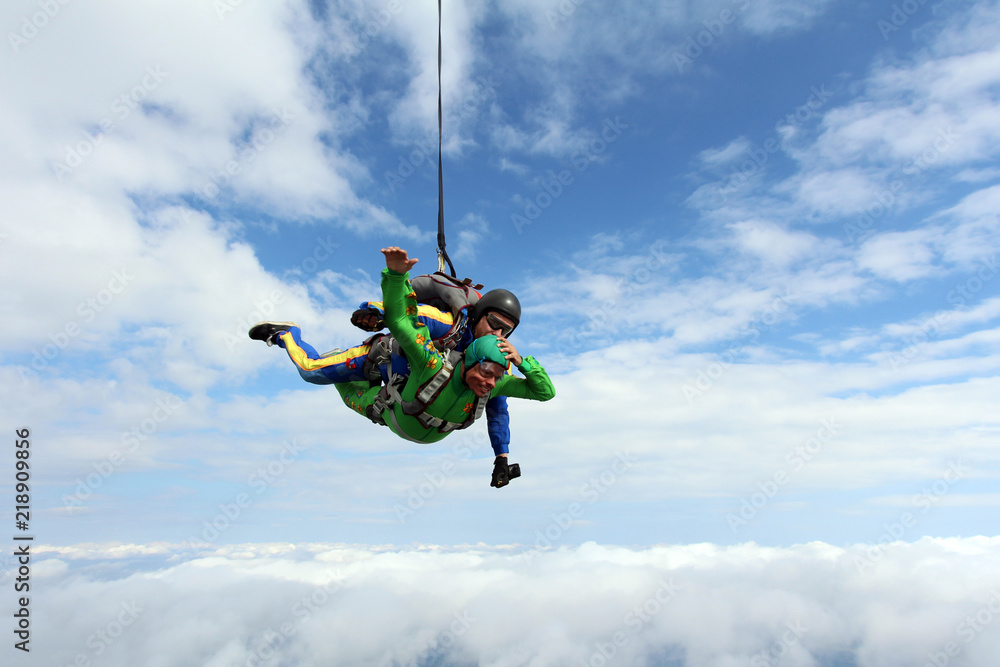 Skydiving. Tandem jump.