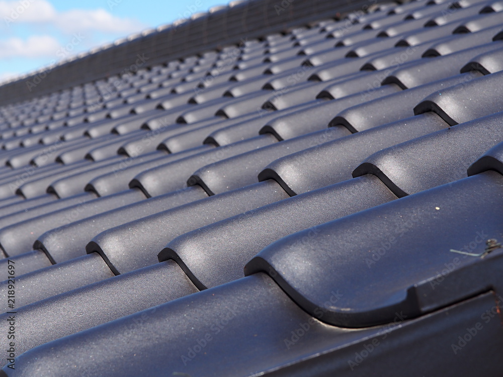 日本家屋の瓦屋根 Stock Photo Adobe Stock 日本家屋の瓦屋根 Stock Photo Adobe Stock