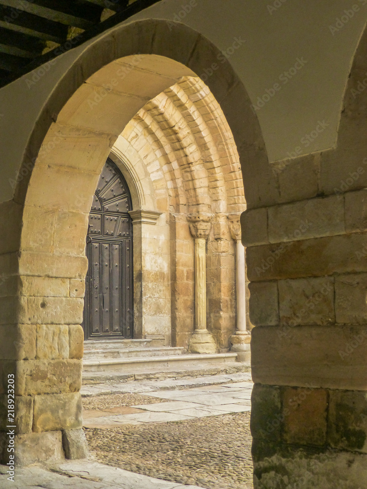 Santillana del Mar. Villa historica de Cantabria cercana a Santander, España Santillana del Mar. Villa historica de Cantabria cercana a Santander, España