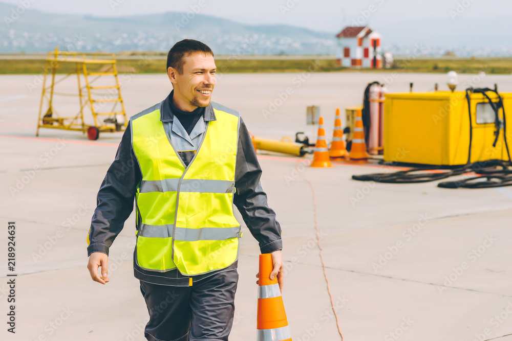 airport worker support airport worker support