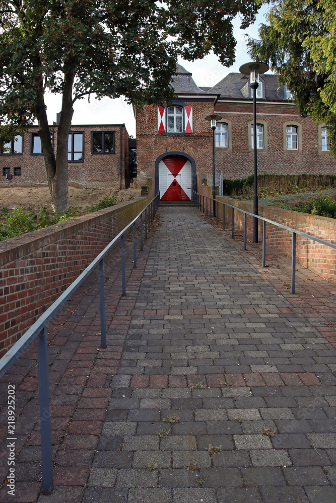 zugang burg wassenberg